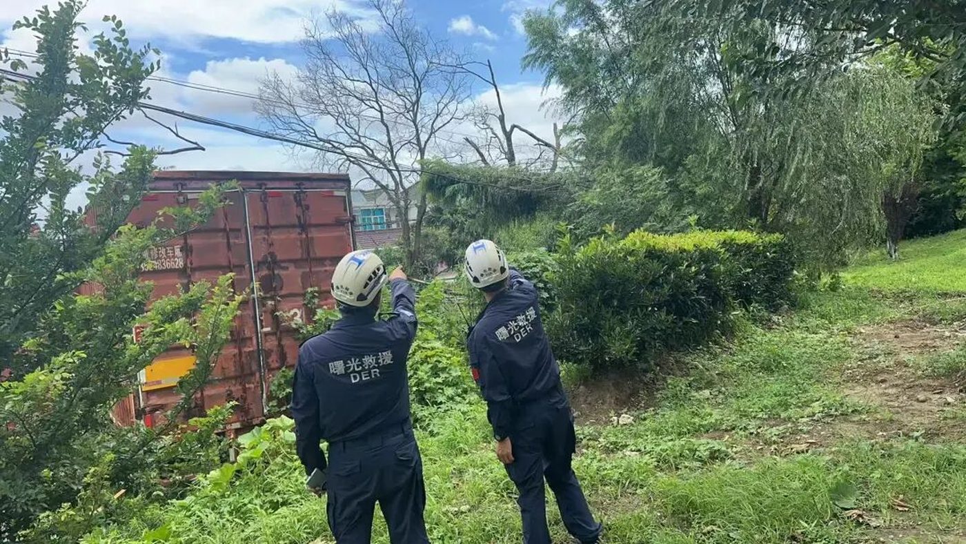 台风“巴威”应急备勤：风雨中的通信保障